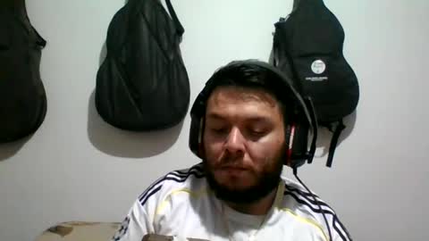 Snapshot of annubixxx69 chatting on 10-09-25, 11:25 lion kennedy independent model moderator online show from 10-09-25, 11:25