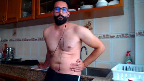 Snapshot of annuler_9 chatting on 12-20-24, 03:42 adrenalinE online show from 12-20-24, 03:42