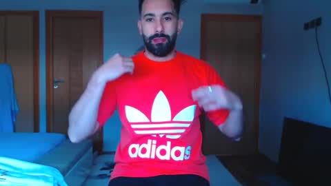 Snapshot of annuler_9 chatting on 01-19-25, 10:17 adrenalinE online show from 01-19-25, 10:17