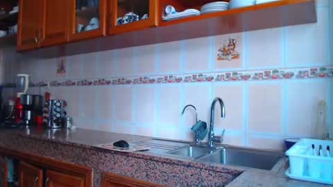 Snapshot of annuler_9 chatting on 11-03-25, 02:18 adrenalinE online show from 11-03-25, 02:18