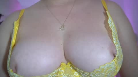 Anny online show from 04-23-26, 04:46