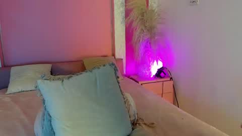 Anny online show from 07-28-26, 03:21