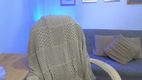 ANNY LOUIS online show from 12-02-25, 07:09