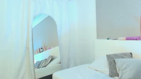 Anny online show from 10-12-25, 06:12