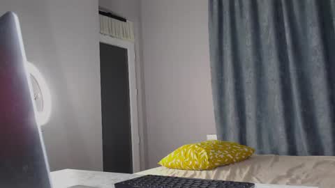 Snapshot of anny_meow chatting on 02-06-25, 09:06 Ann  My current schedule is below  online show from 02-06-25, 09:06