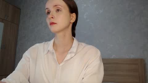 Snapshot of anny_meow chatting on 10-05-25, 05:55 Ann  My current schedule is below  online show from 10-05-25, 05:55