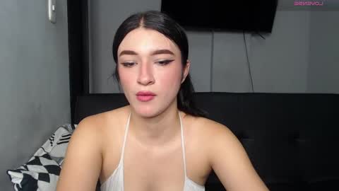 Snapshot of anny_naf chatting on 10-06-25, 02:03 Anny online show from 10-06-25, 02:03