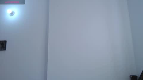 Snapshot of anny_riveraa chatting on 12-22-24, 06:15 Anny  online show from 12-22-24, 06:15