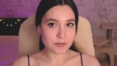 Annie online show from 06-16-26, 03:20