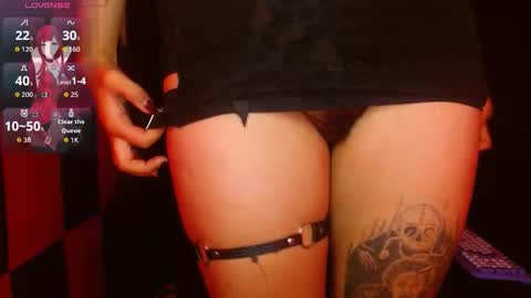 Annie online show from 12-16-25, 02:05