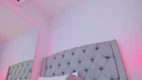 Anny bluey online show from 02-26-25, 03:19