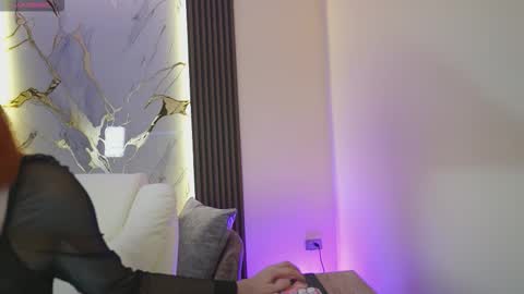 Ana online show from 09-15-25, 12:05