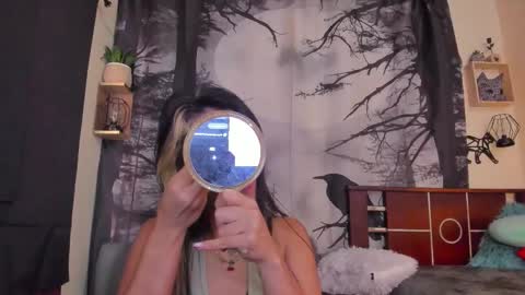 Annyluna online show from 01-10-26, 08:21