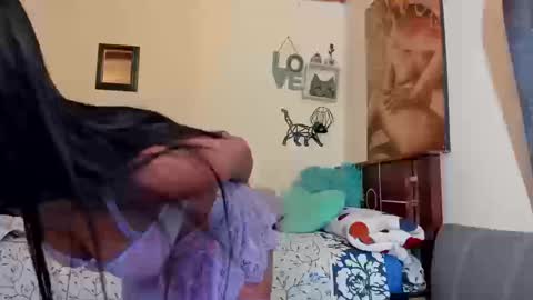 Annyluna online show from 03-18-26, 09:07