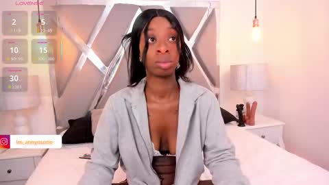 Anny online show from 12-21-25, 01:40