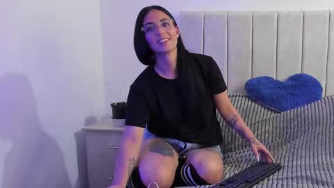 Anny online show from 02-06-26, 11:08