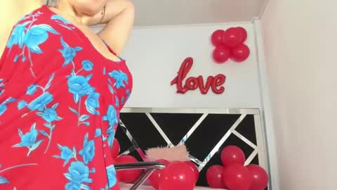 Anny online show from 02-14-25, 09:21