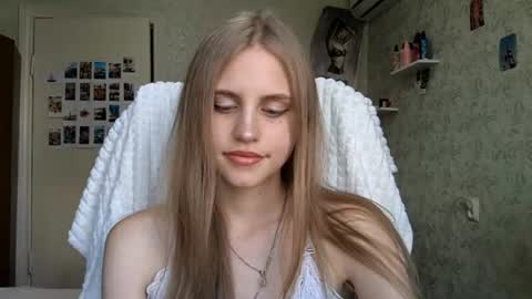 AnnySunshinee online show from 06-28-26, 11:38