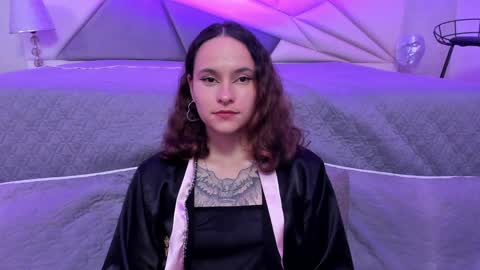 AnnyT online show from 01-11-25, 10:40