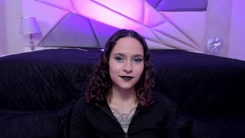 AnnyT online show from 02-02-25, 11:53