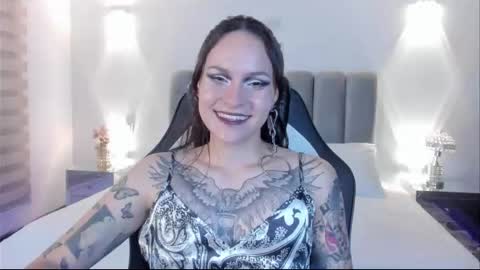 AnnyT online show from 02-05-26, 10:47