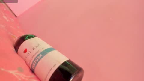 Snapshot of annytorres chatting on 11-17-25, 09:59 Gaby online show from 11-17-25, 09:59