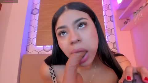 Gaby online show from 04-25-26, 12:41