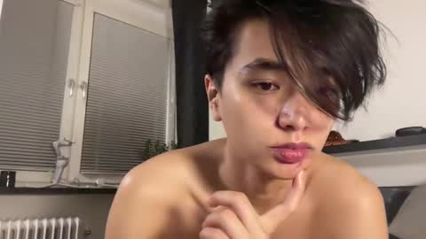 Snapshot of anokibaby chatting on 12-07-24, 06:15 asiantwinkboy online show from 12-07-24, 06:15