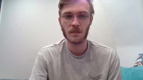 Snapshot of anonymousstoner58 chatting on 09-14-25, 11:15 anonymousstoner58 online show from 09-14-25, 11:15