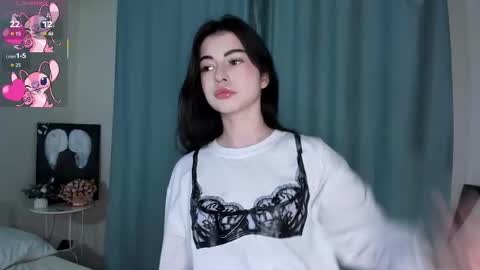 Anora  Emma online show from 03-03-26, 09:21