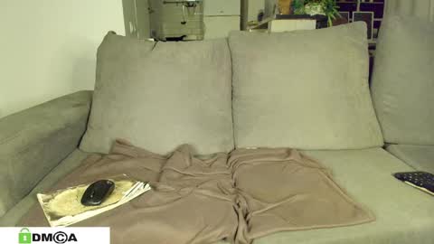 Sexy Ladybug online show from 01-10-25, 01:52