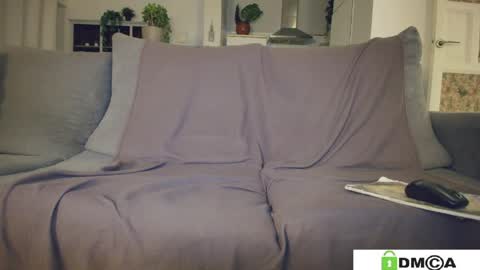 Sexy Ladybug online show from 04-25-26, 01:41