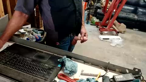 Snapshot of anotherbaldy chatting on 10-06-25, 06:16 anotherbaldy online show from 10-06-25, 06:16