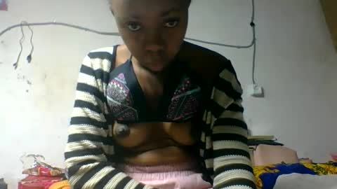Snapshot of anouskaaa chatting on 09-11-25, 08:42 anouskaaa online show from 09-11-25, 08:42