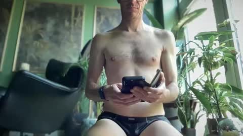 Snapshot of ansal1001 chatting on 09-30-25, 12:10 ansal1001 online show from 09-30-25, 12:10