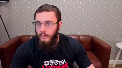 Snapshot of ant_power chatting on 11-24-25, 04:34 Ant online show from 11-24-25, 04:34