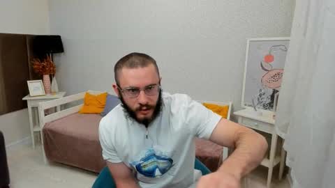 Ant online show from 01-13-26, 01:05