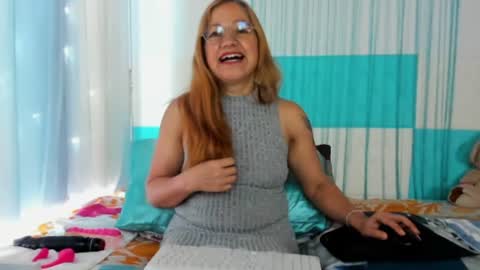 Snapshot of anthonela_mature_ chatting on 06-07-26, 04:22 anthonela_mature_ online show from 06-07-26, 04:22