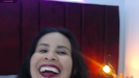 Anthonelaa   online show from 01-15-25, 08:05