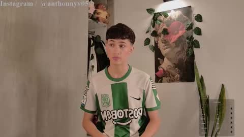 Snapshot of anthonny_05 chatting on 09-14-25, 11:48 TONY NEW ACCOUNT online show from 09-14-25, 11:48