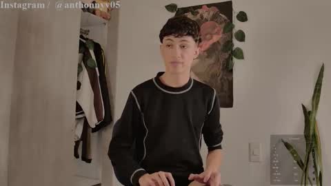 Snapshot of anthonny_05 chatting on 09-20-25, 11:28 TONY NEW ACCOUNT online show from 09-20-25, 11:28