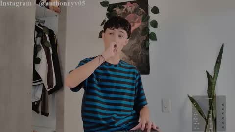 Snapshot of anthonny_05 chatting on 09-21-25, 11:45 TONY NEW ACCOUNT online show from 09-21-25, 11:45