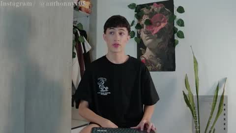 Snapshot of anthonny_05 chatting on 09-27-25, 09:14 TONY NEW ACCOUNT online show from 09-27-25, 09:14