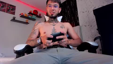 Anthony and Nick online show from 09-17-25, 12:29