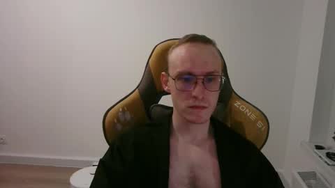 Snapshot of anthonythorn chatting on 11-01-25, 08:55 anthonythorn online show from 11-01-25, 08:55