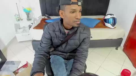       online show from 02-11-25, 12:17