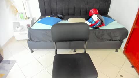       online show from 02-15-25, 08:33