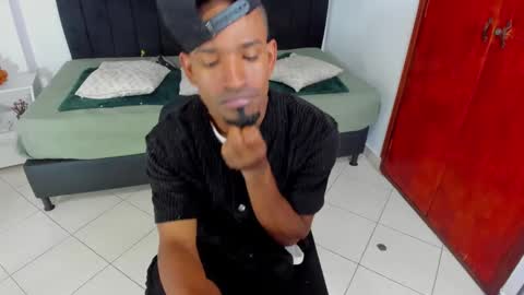       online show from 03-05-25, 01:21