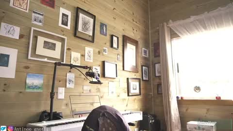 Snapshot of antinoo_gnothi chatting on 03-05-25, 04:35 Antinoo Gnothi online show from 03-05-25, 04:35