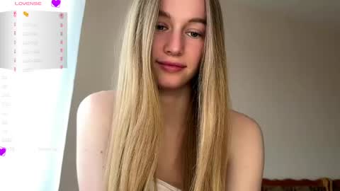 Viktoria online show from 05-24-26, 03:17